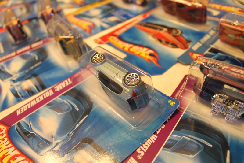 Illustration for article titled Enormous Die-Cast Collection - Box 10 - 2008 HW